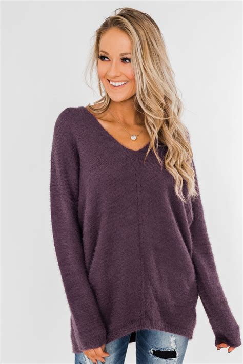 Experience Ultimate Style and Versatility with the Fabulous Magic Sweater